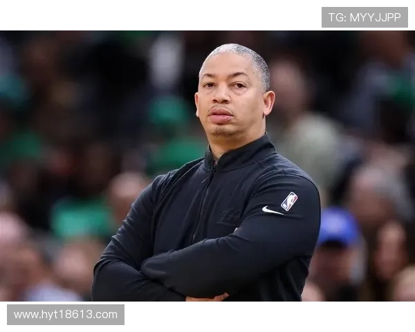 泰伦卢不满裁判快船本该大胜湖人 泰伦卢不满裁判快船本该大胜湖人